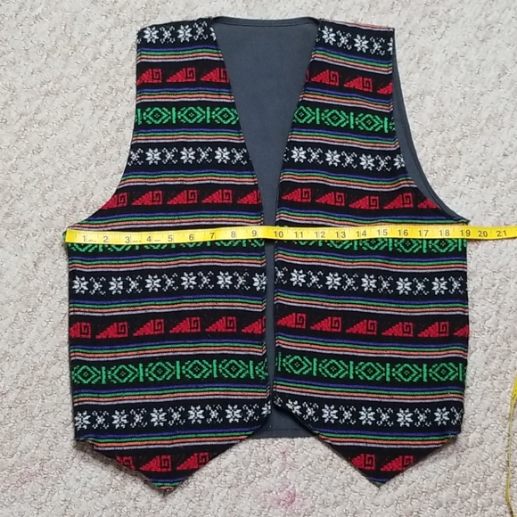 🕸Vintage Handmade Bolivian Medium Boho Vest - Picture 3 of 7